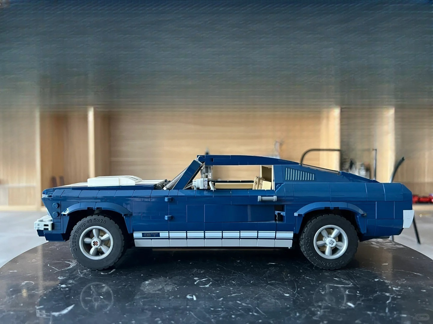 New MOC Blue Car Model, Home D – обзор и цена Car Accessories Oman