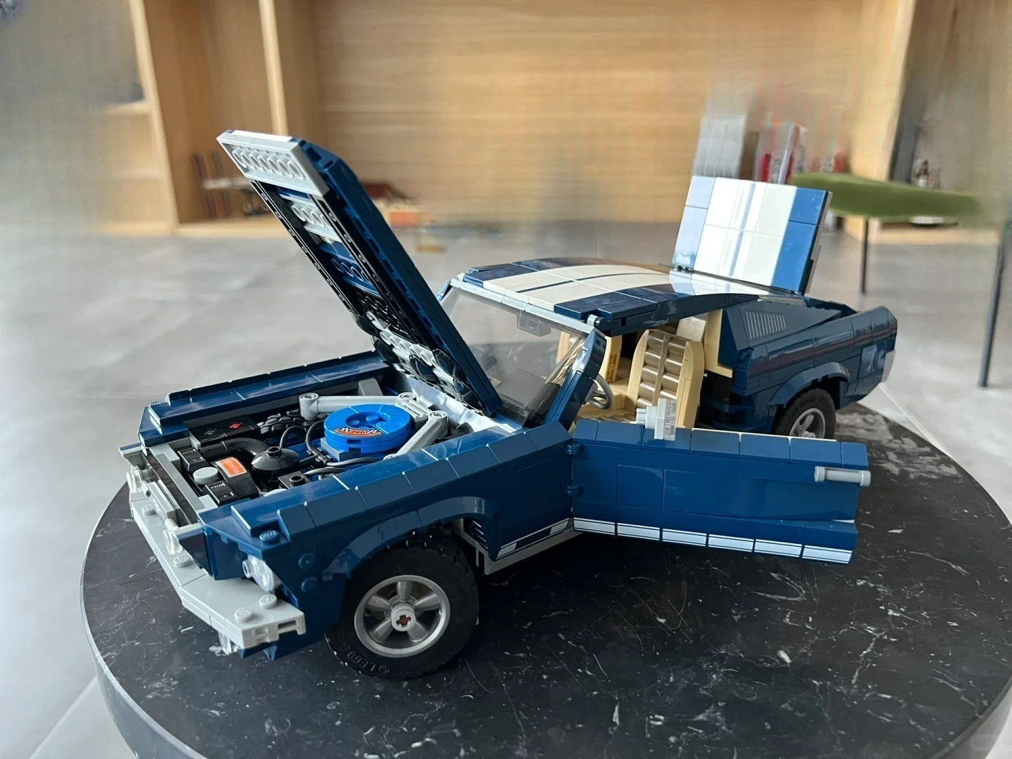 New MOC Blue Car Model, Home D – обзор и цена Car Accessories Oman